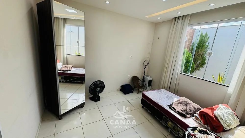 Casa, 4 quartos, 240 m² - Foto 17