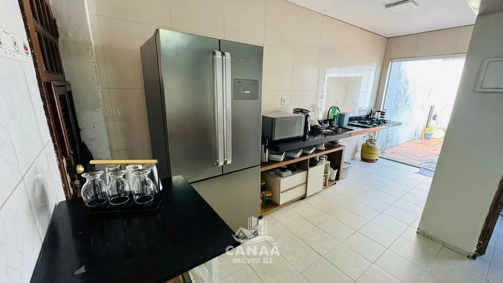 Casa, 4 quartos, 240 m² - Foto 9