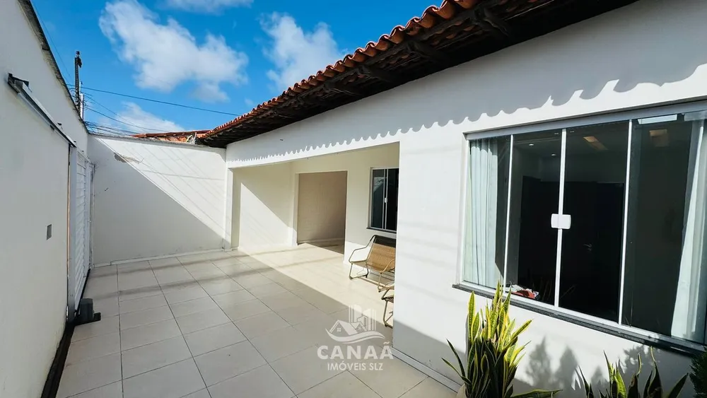 Casa, 4 quartos, 240 m² - Foto 2