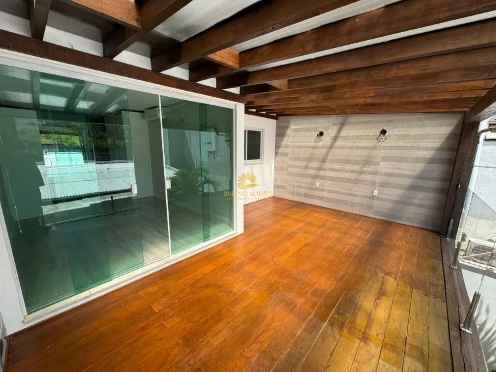 Casa, 4 quartos, 225 m² - Foto 15