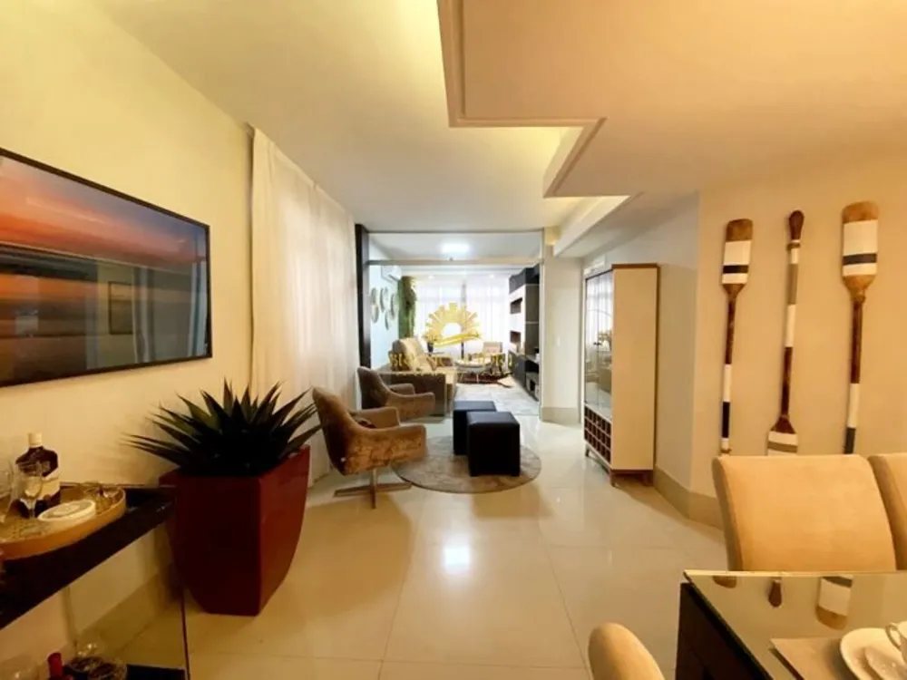 Cobertura, 3 quartos, 187 m² - Foto 2