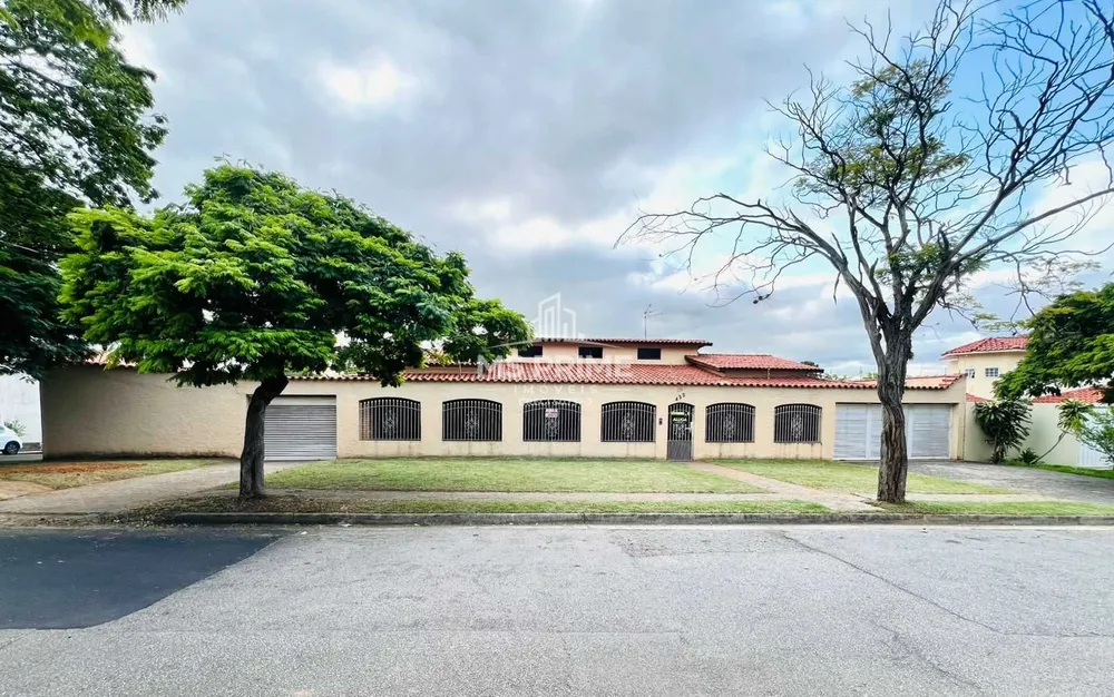 Prédio Inteiro, 270 m² - Foto 1