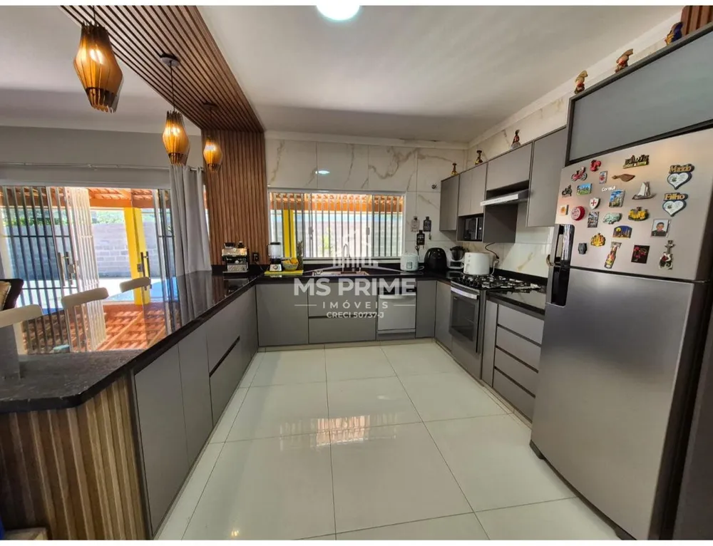 Chácara, 4 quartos, 1004 m² - Foto 1