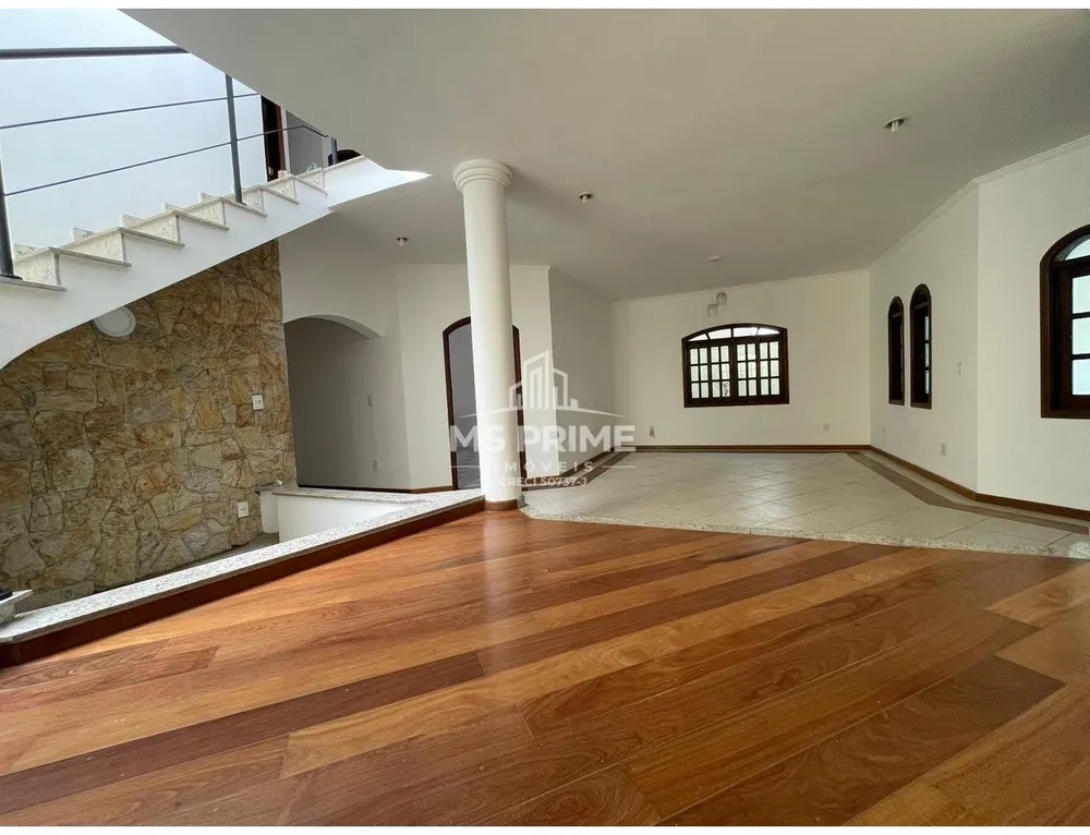 Casa, 4 quartos, 460 m² - Foto 1