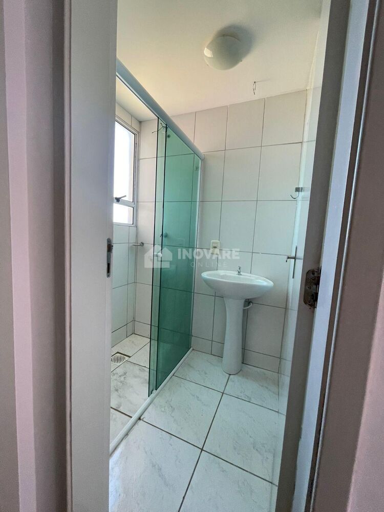 Apartamento para alugar com 2 quartos, 55m² - Foto 12