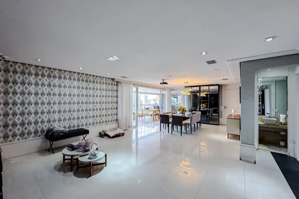 Apartamento, 3 quartos, 227 m² - Foto 2