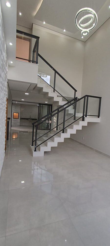 Casa de Condomínio à venda com 3 quartos, 232m² - Foto 3