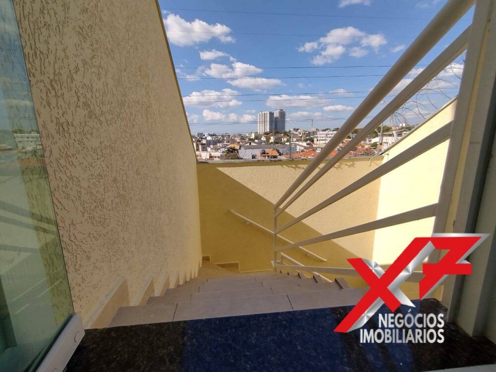 Sobrado à venda com 3 quartos, 211m² - Foto 4