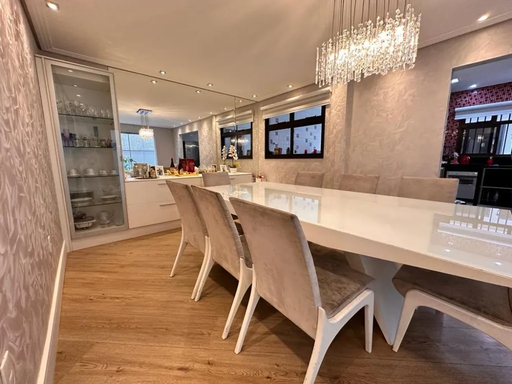 Sobrado, 3 quartos, 210 m² - Foto 2