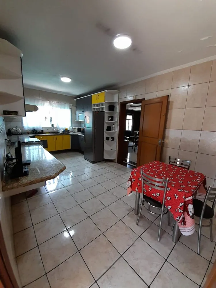 Sobrado, 3 quartos, 262 m² - Foto 13