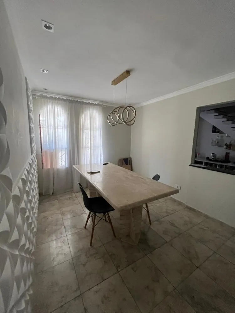 Sobrado, 3 quartos, 250 m² - Foto 3