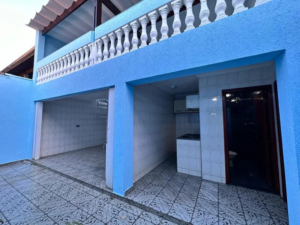Casa, 3 quartos, 220 m² - Foto 2