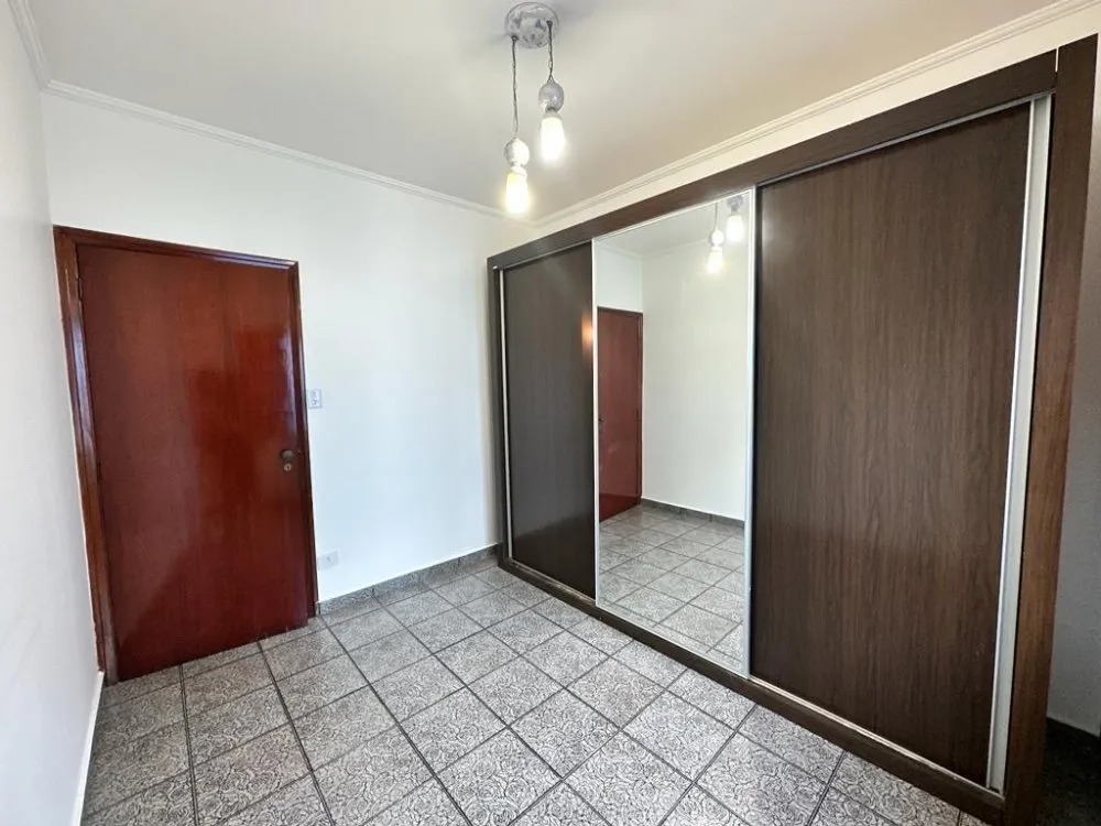 Casa, 3 quartos, 220 m² - Foto 8