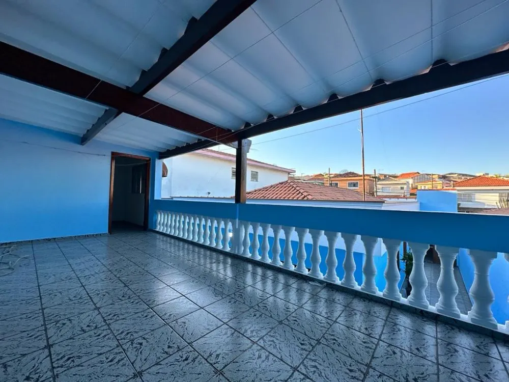 Casa, 3 quartos, 220 m² - Foto 1
