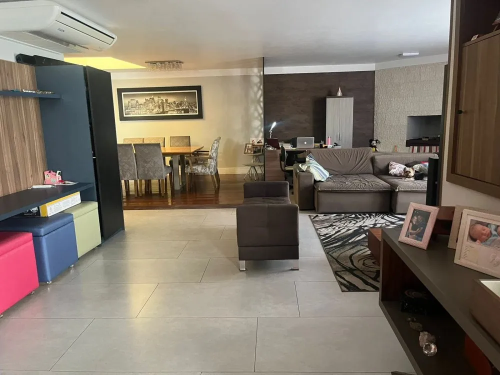 Casa, 4 quartos, 340 m² - Foto 2