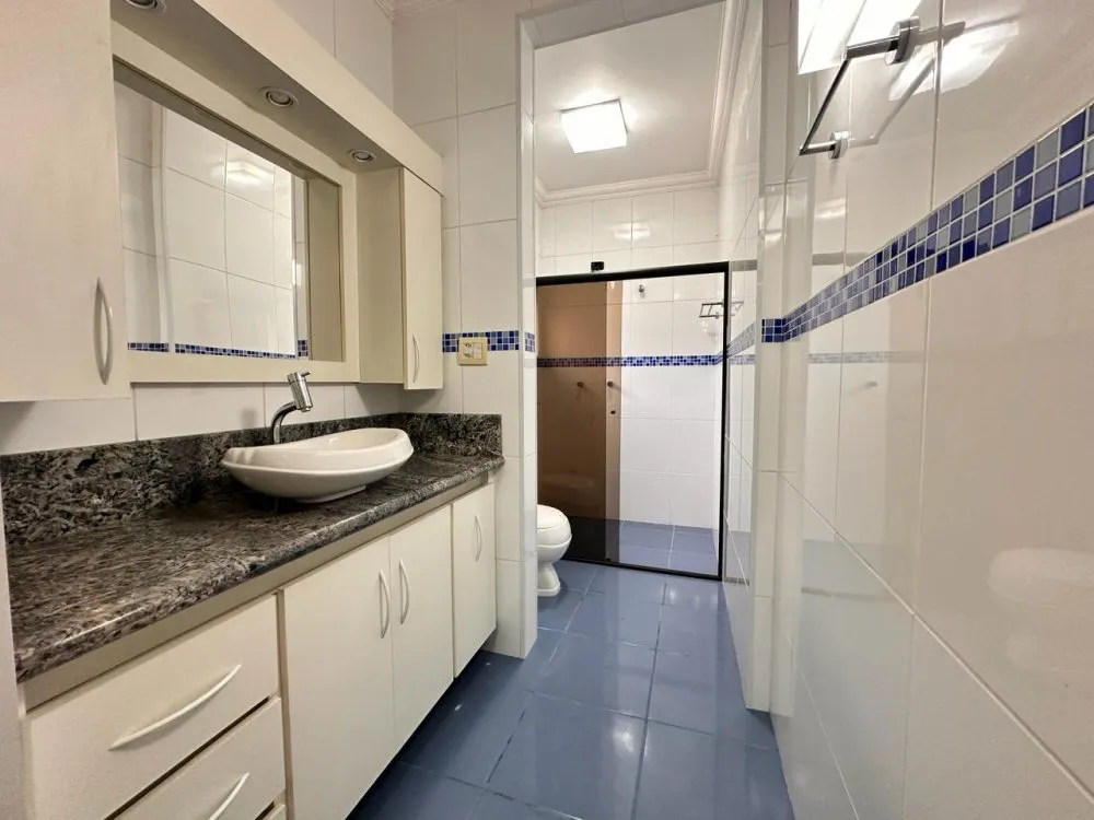 Casa, 3 quartos, 245 m² - Foto 6