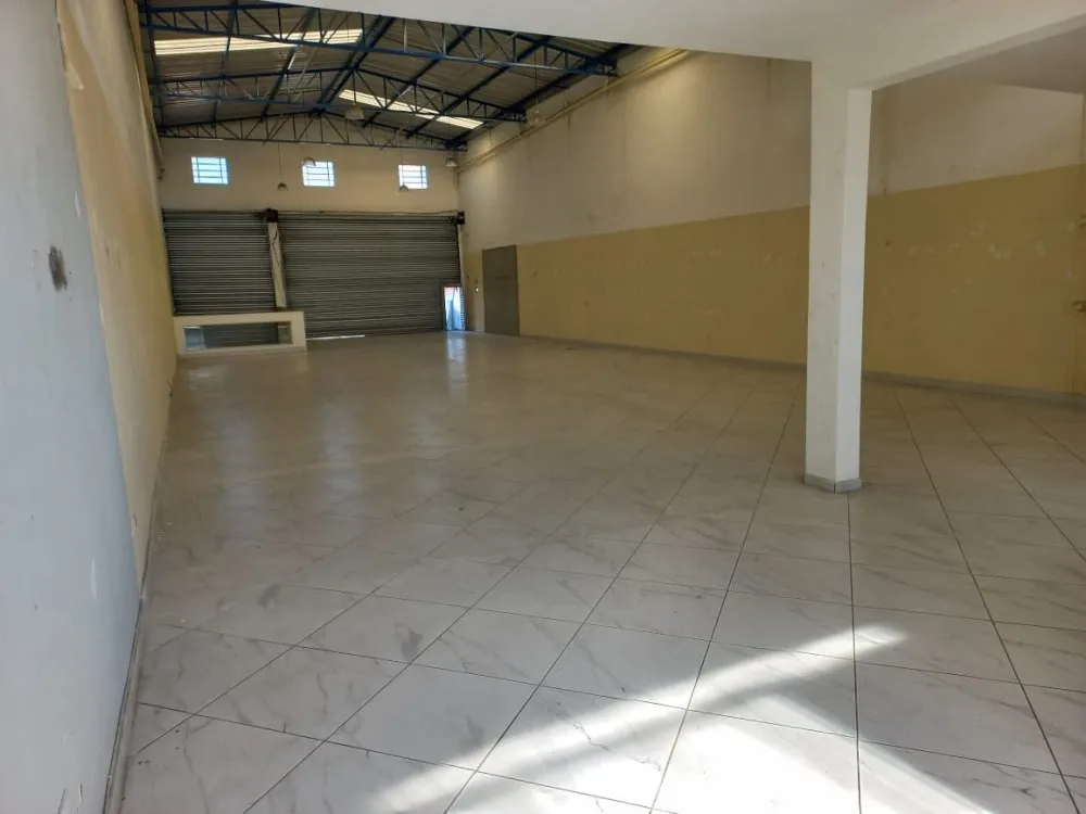 Depósito-Galpão, 670 m² - Foto 1