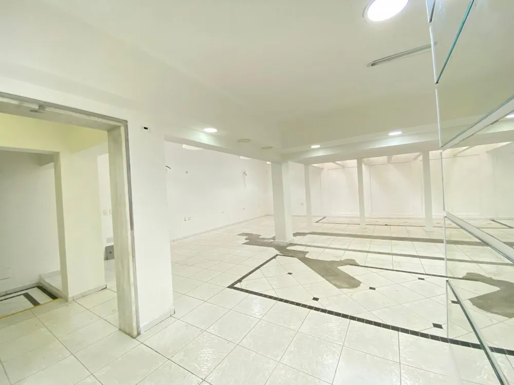 Prédio Inteiro, 450 m² - Foto 1