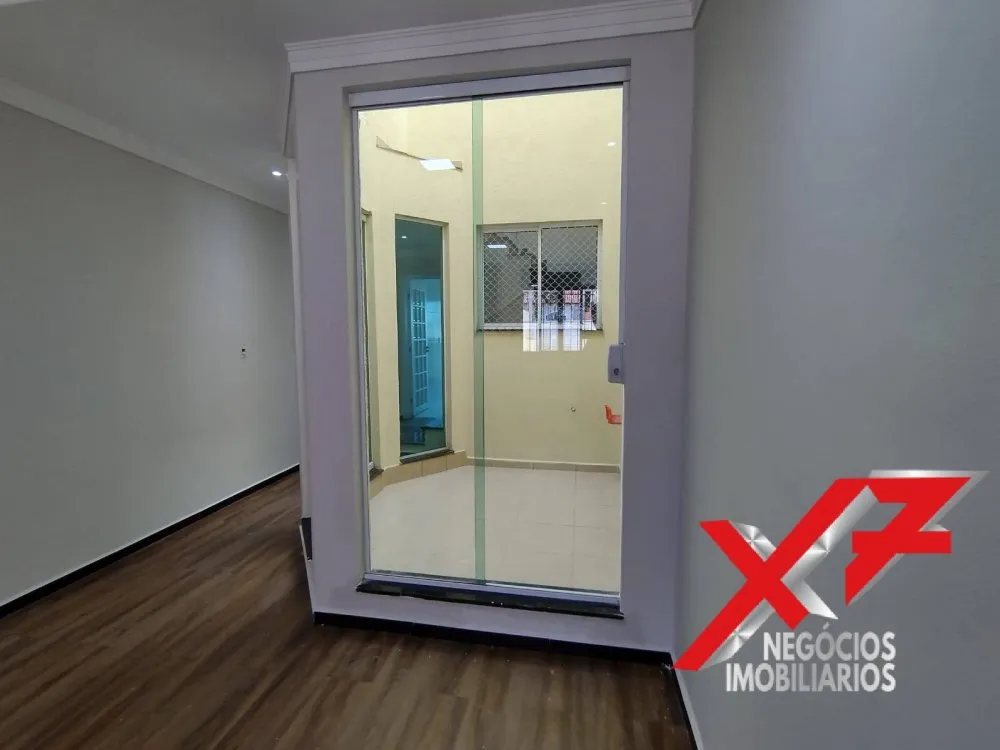 Sobrado, 3 quartos, 211 m² - Foto 2