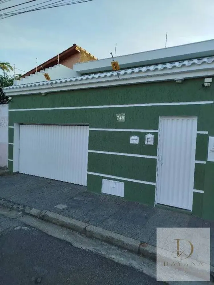 Casa, 2 quartos, 210 m² - Foto 1