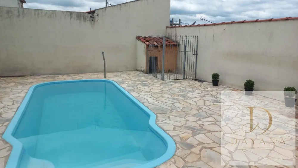 Casa, 4 quartos - Foto 2
