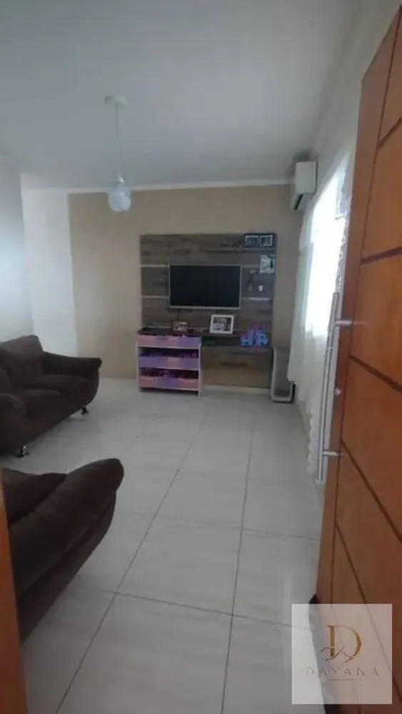 Casa, 3 quartos, 96 m² - Foto 2