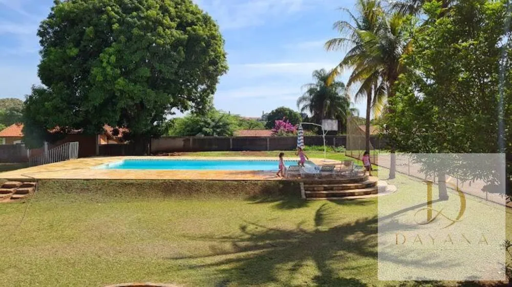 Chácara, 6 quartos, 6400 m² - Foto 1