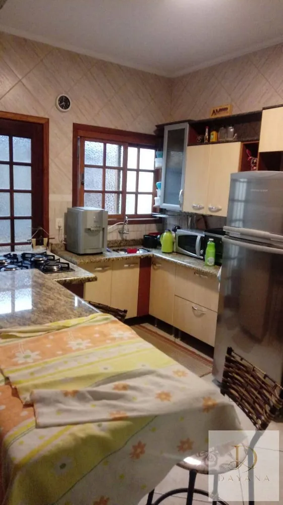 Casa, 3 quartos, 114 m² - Foto 1