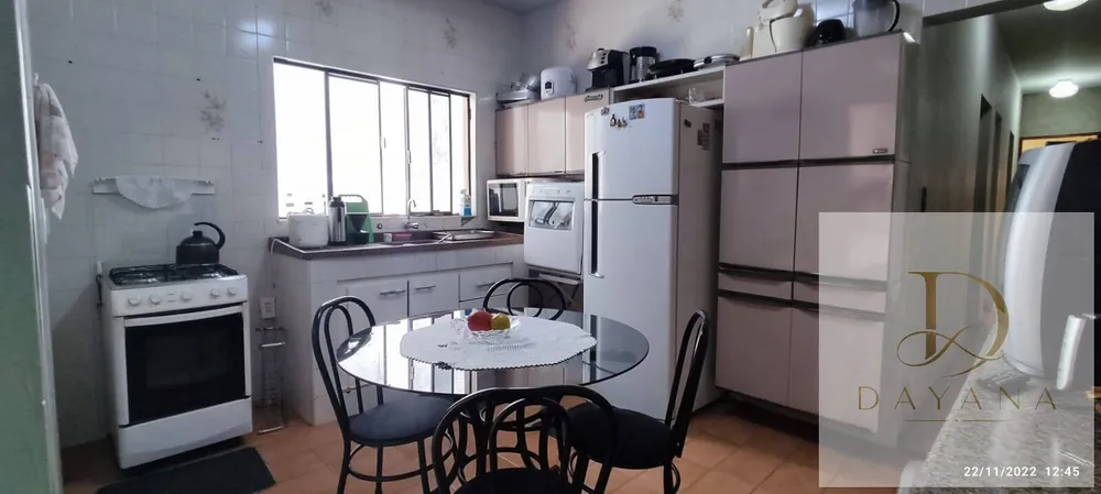 Casa, 3 quartos, 189 m² - Foto 13