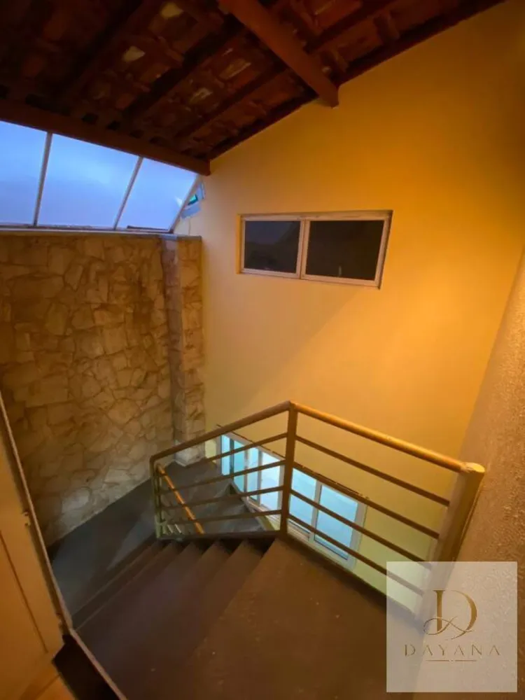 Casa, 4 quartos, 275 m² - Foto 6