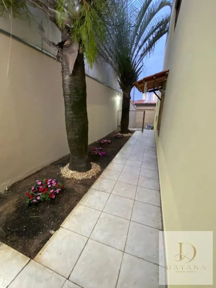 Casa, 4 quartos, 275 m² - Foto 1