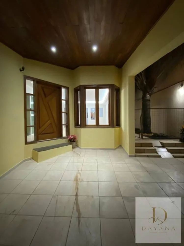 Casa, 4 quartos, 275 m² - Foto 4