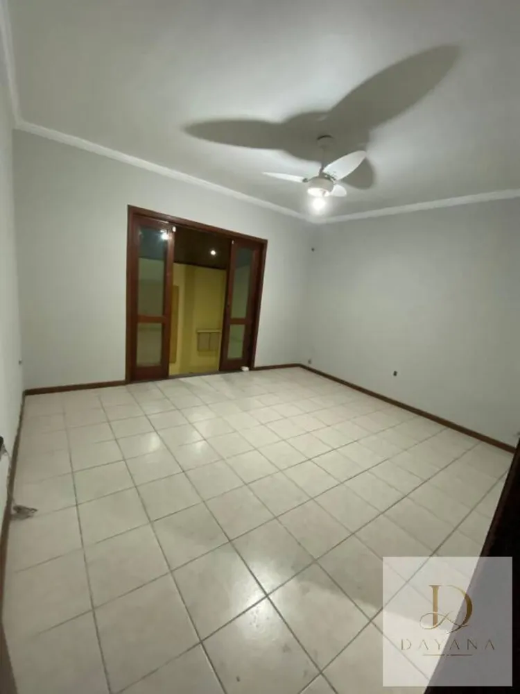 Casa, 4 quartos, 275 m² - Foto 3