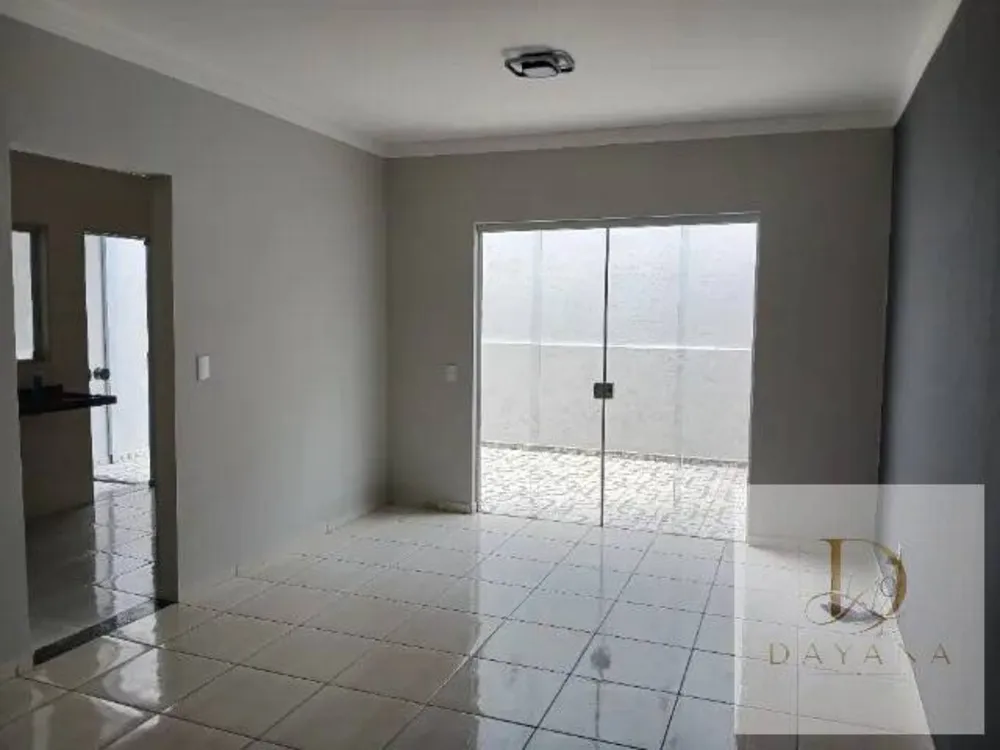 Casa, 3 quartos, 112 m² - Foto 2