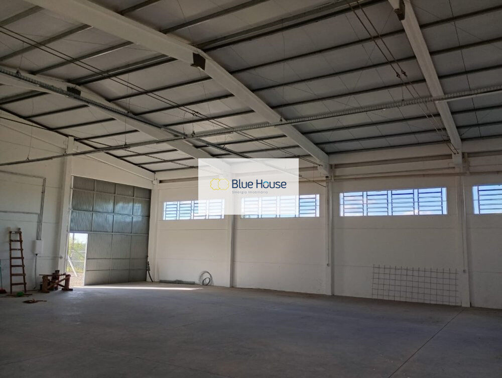 Depósito-Galpão-Armazém para alugar, 360m² - Foto 1