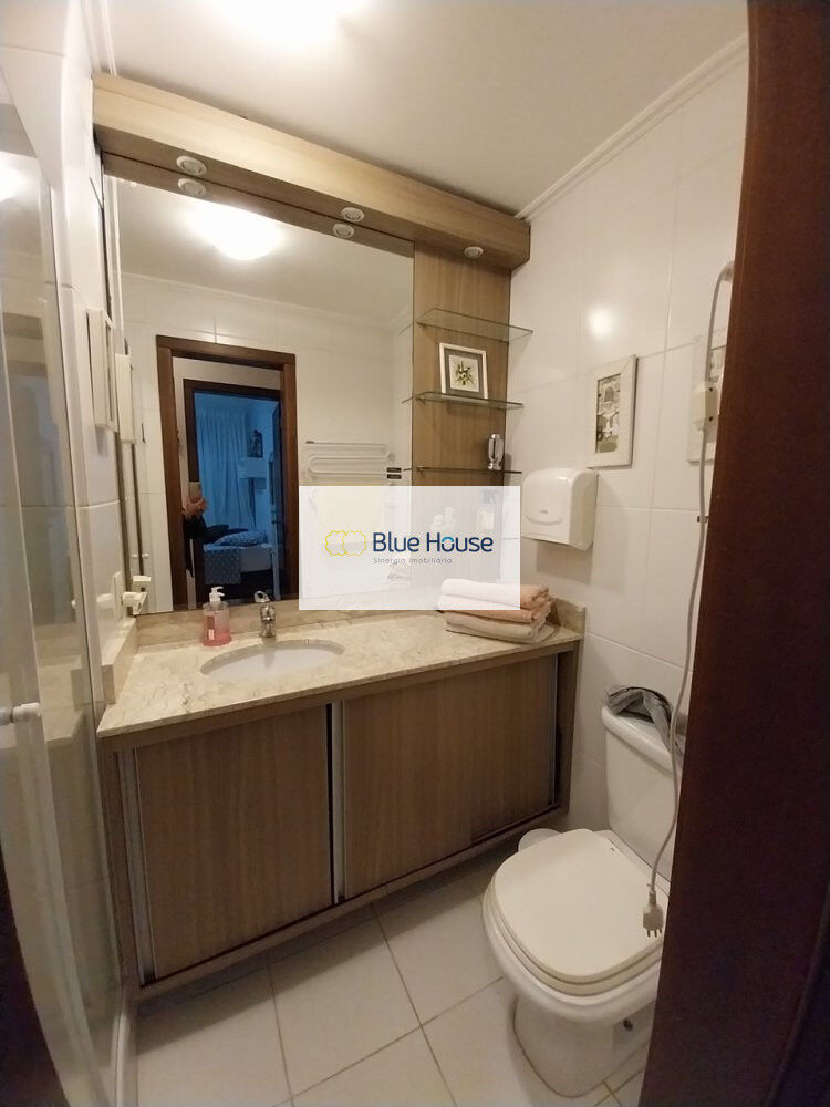 Apartamento para alugar com 2 quartos, 70m² - Foto 15