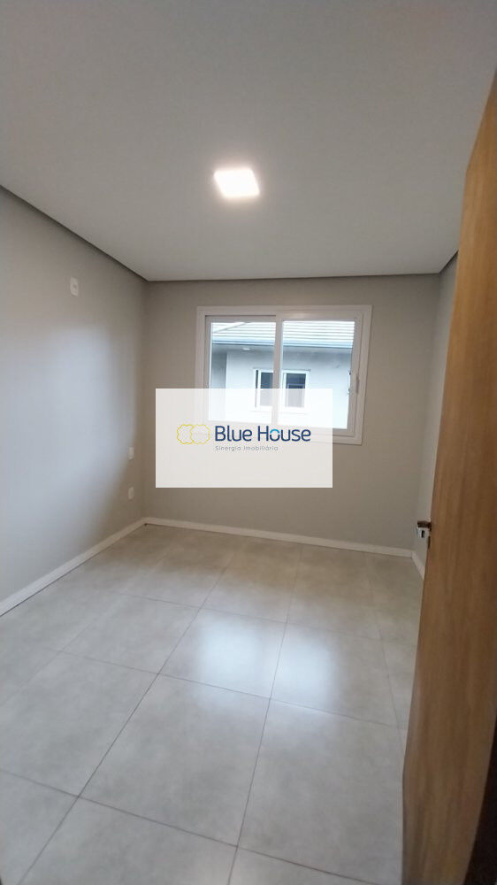 Casa para alugar com 2 quartos, 55m² - Foto 17