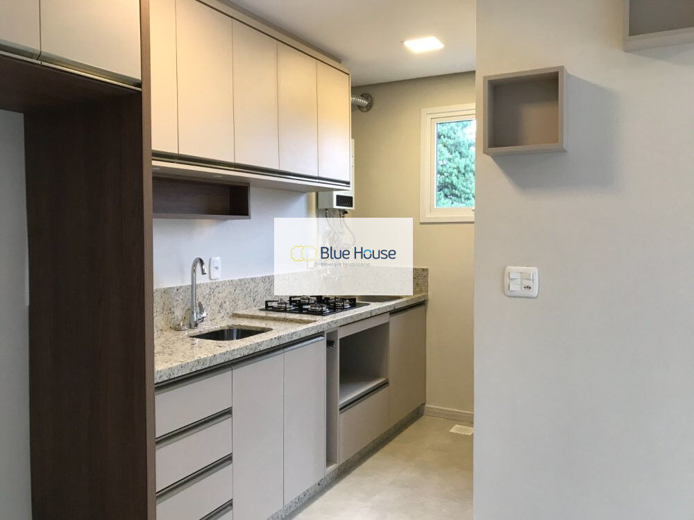 Casa para alugar com 2 quartos, 55m² - Foto 11
