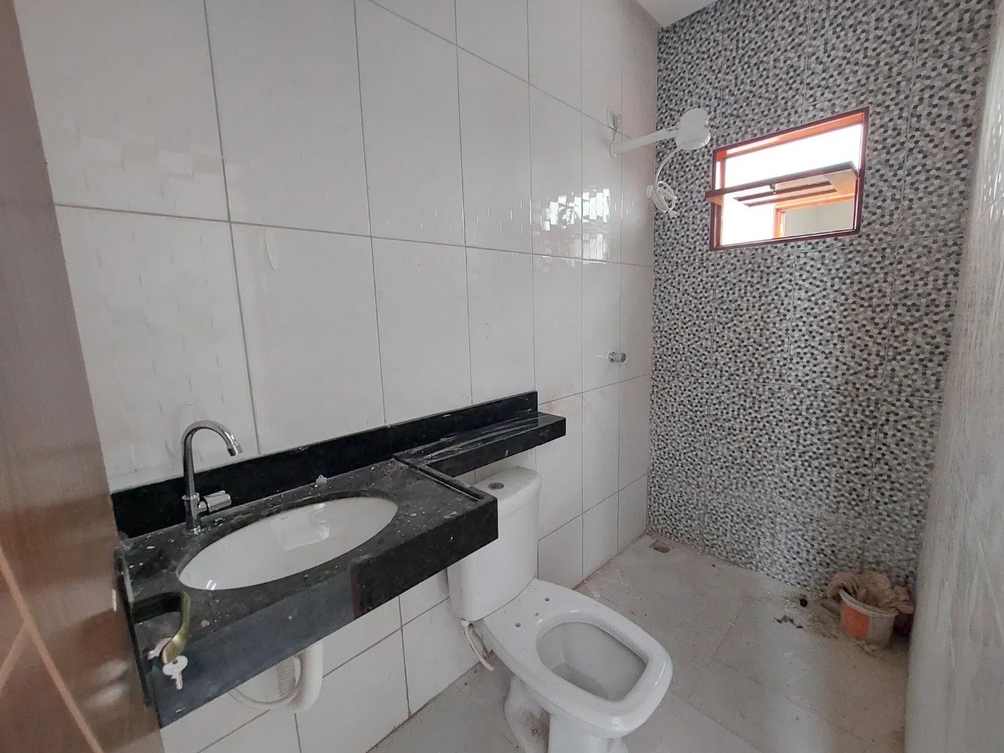 Casa à venda com 3 quartos, 100m² - Foto 6