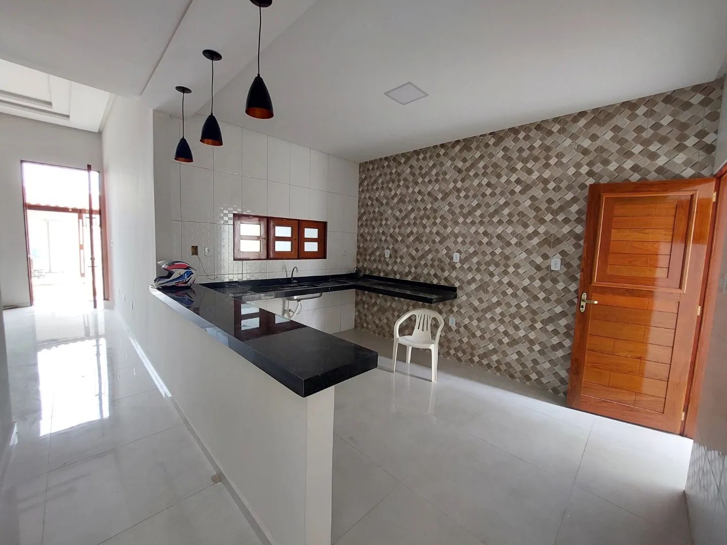 Casa à venda com 3 quartos, 100m² - Foto 8