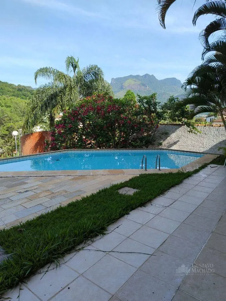 Casa, 4 quartos, 347 m² - Foto 2