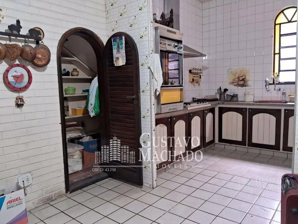 Casa, 3 quartos, 264 m² - Foto 28