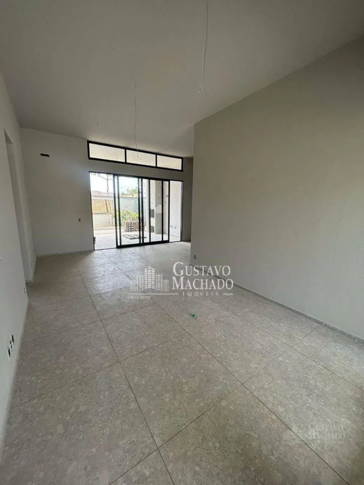 Casa, 3 quartos, 206 m² - Foto 4