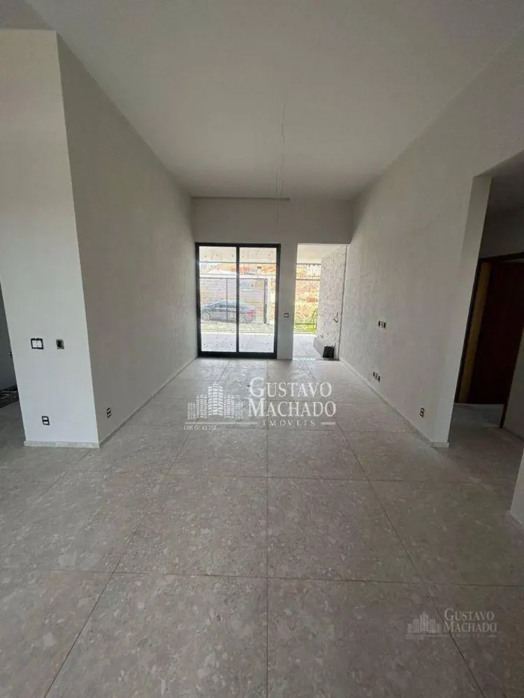 Casa, 3 quartos, 206 m² - Foto 3