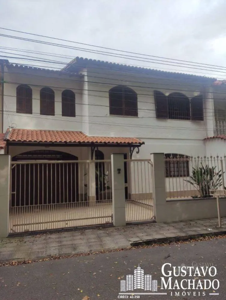 Casa, 4 quartos, 182 m² - Foto 2