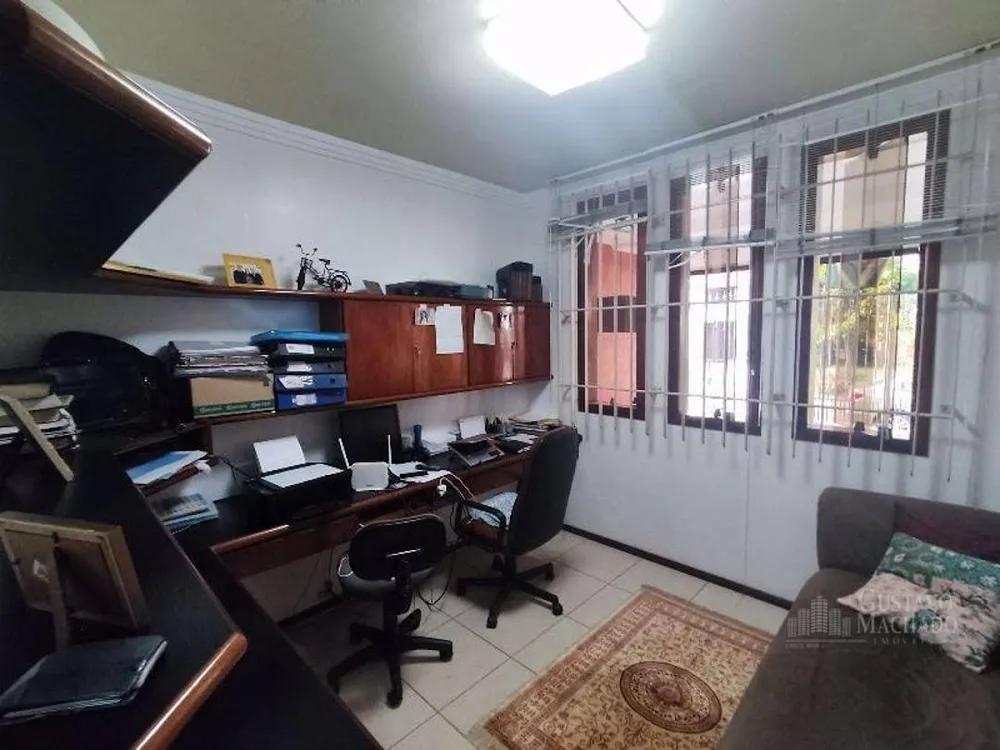 Casa, 6 quartos, 363 m² - Foto 11