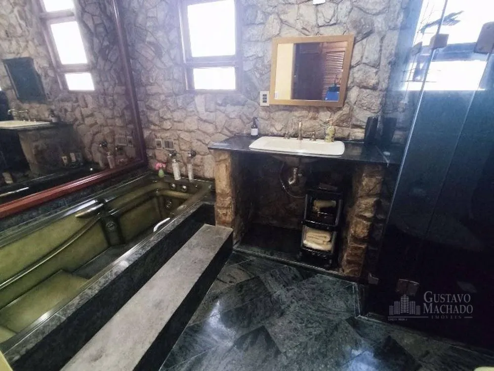 Casa, 6 quartos, 363 m² - Foto 17