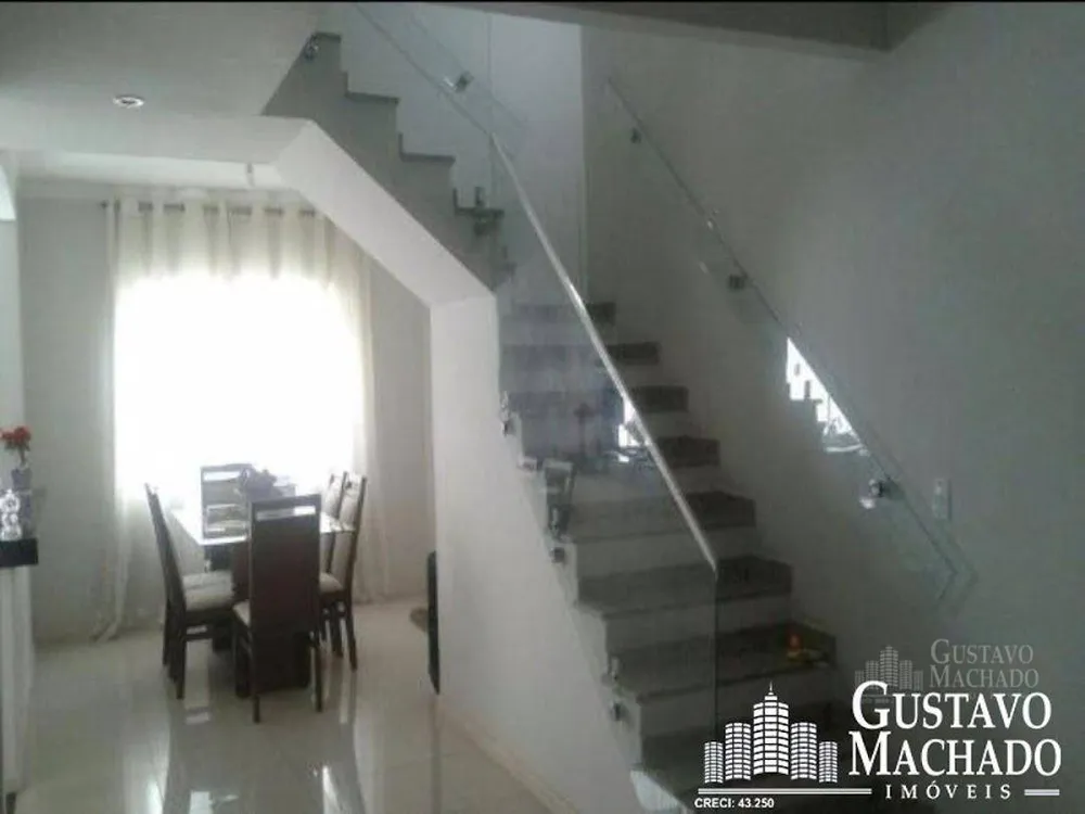 Casa, 3 quartos, 110 m² - Foto 1
