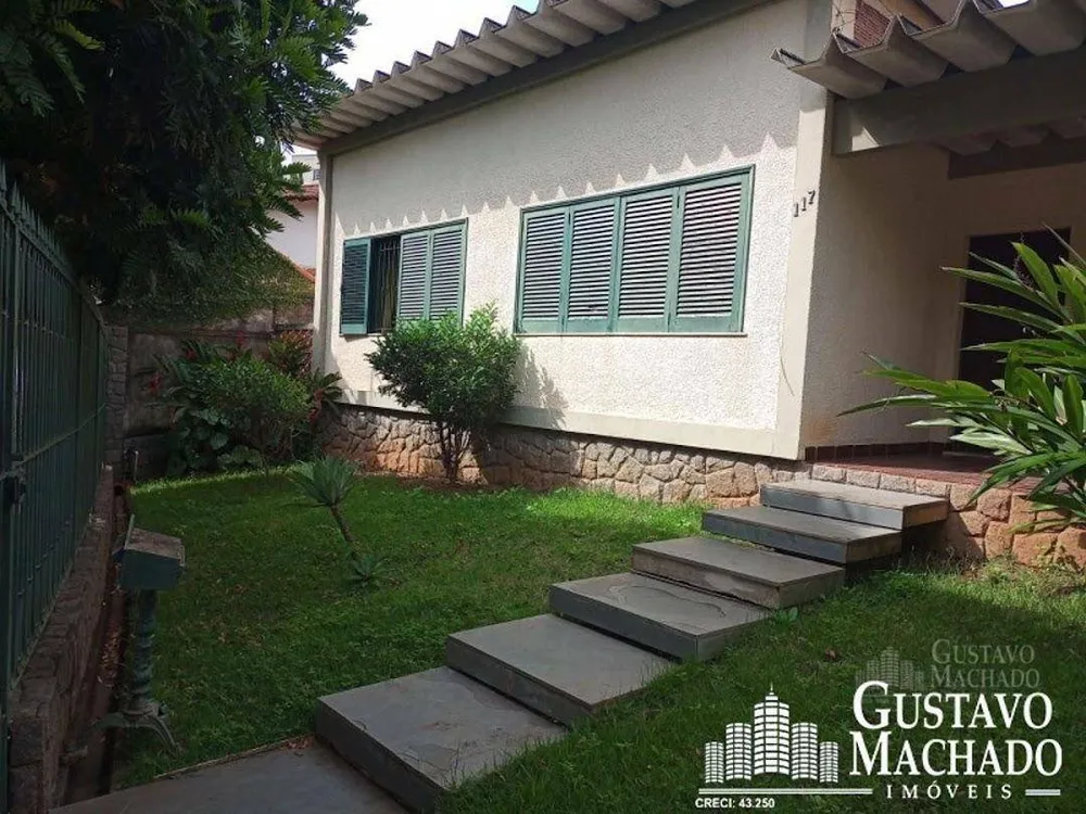 Casa, 3 quartos, 255 m² - Foto 1