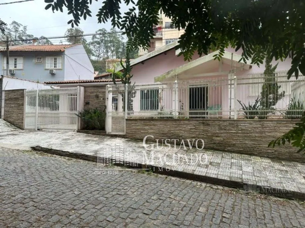 Casa, 3 quartos, 206 m² - Foto 4